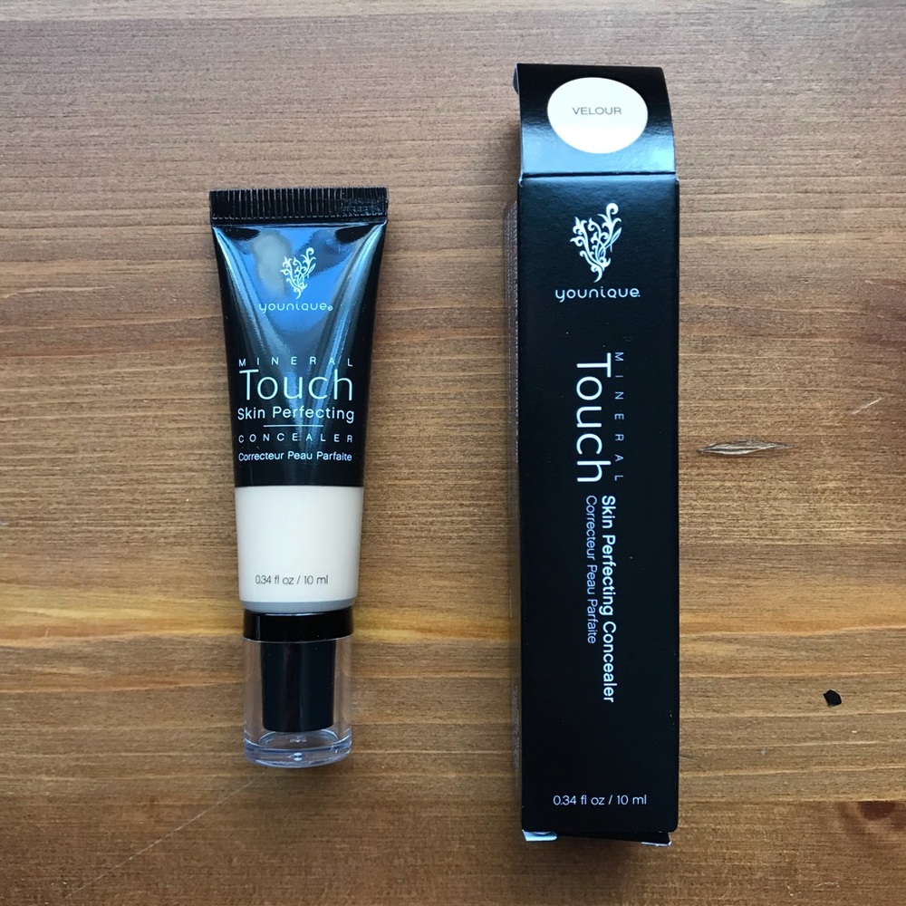 Younique Perfecting Concealer - Velour